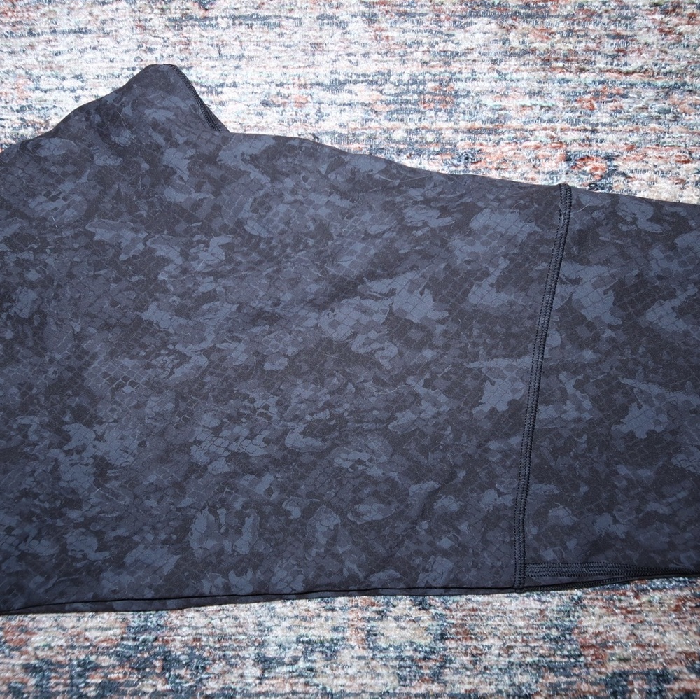 Lululemon WunderTrains Size 14